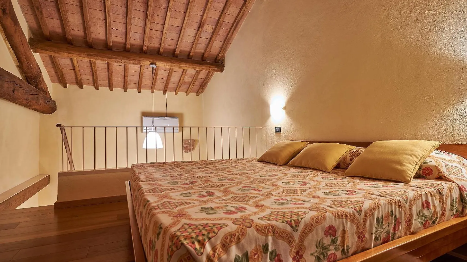 Bed and Breakfast La Gazzara Castelnuovo Berardenga 0*,