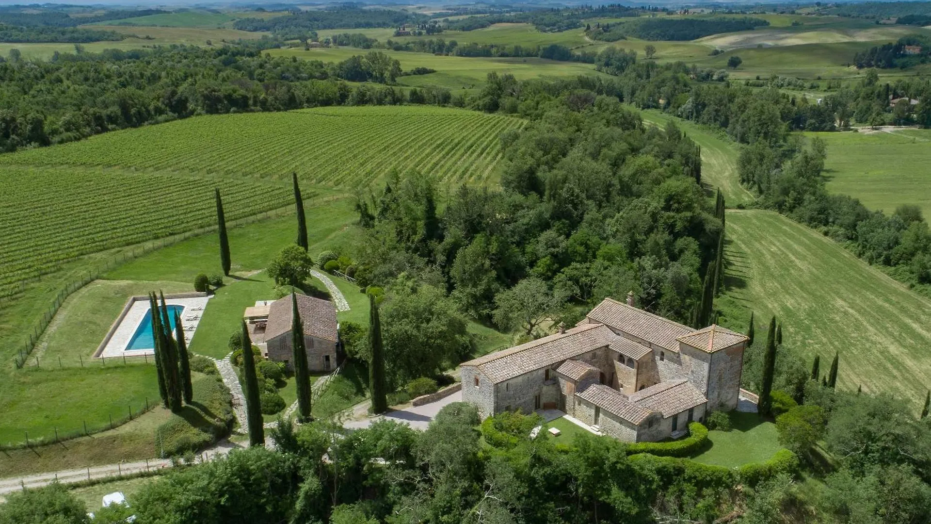 La Gazzara Castell\'In Villa contacts